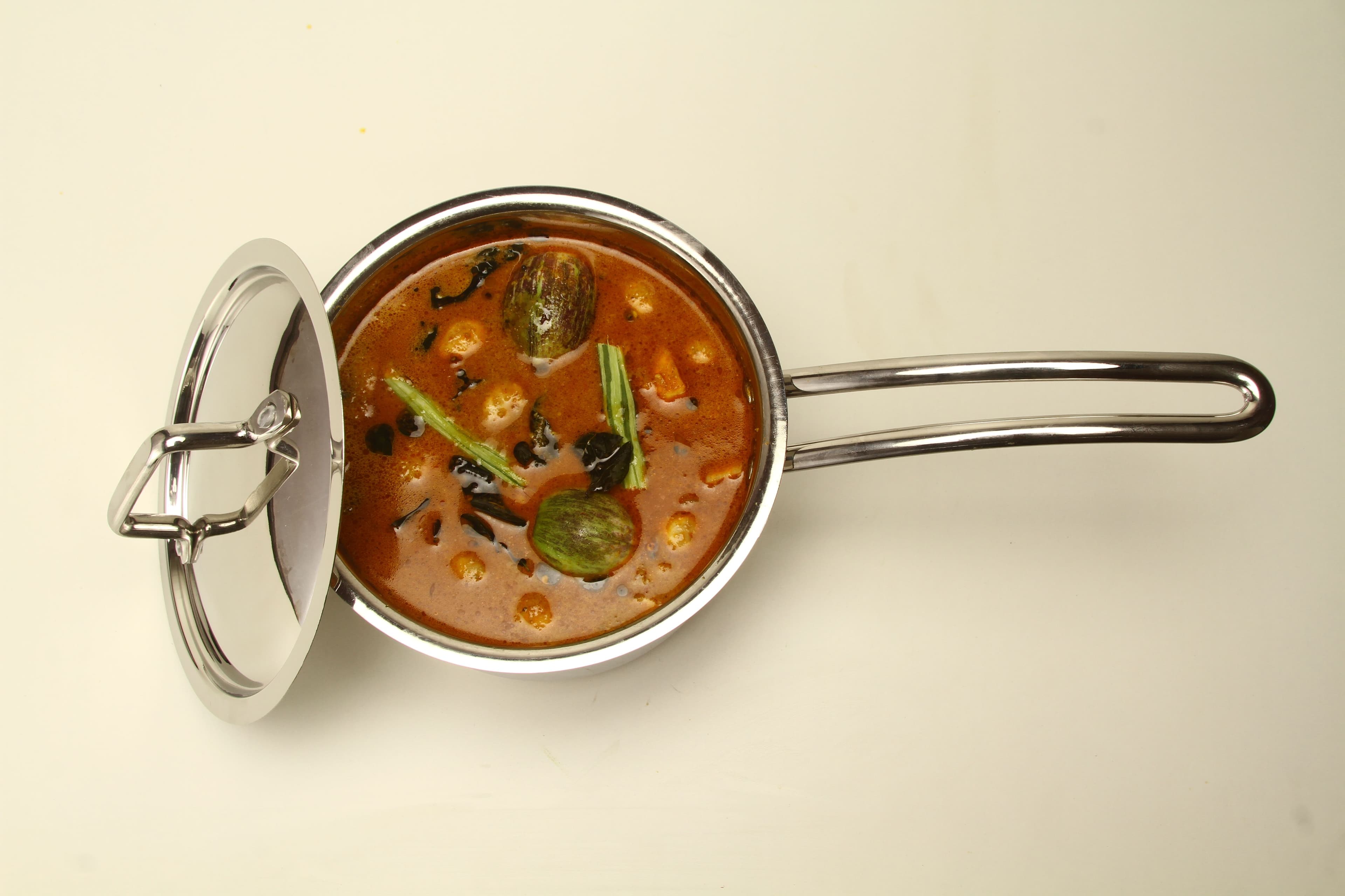 Aloo Bhindi Do Pyaza